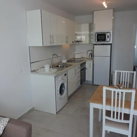 Lejlighed Gracioseros 209-2bed -1st Floor-a/c-uk Tv-wifi