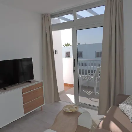 Gracioseros 209-2bed -1st Floor-a/c-uk Tv-wifi Lejlighed
