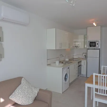 شقة Gracioseros 209-2bed -1st Floor-a/c-uk Tv-wifi *